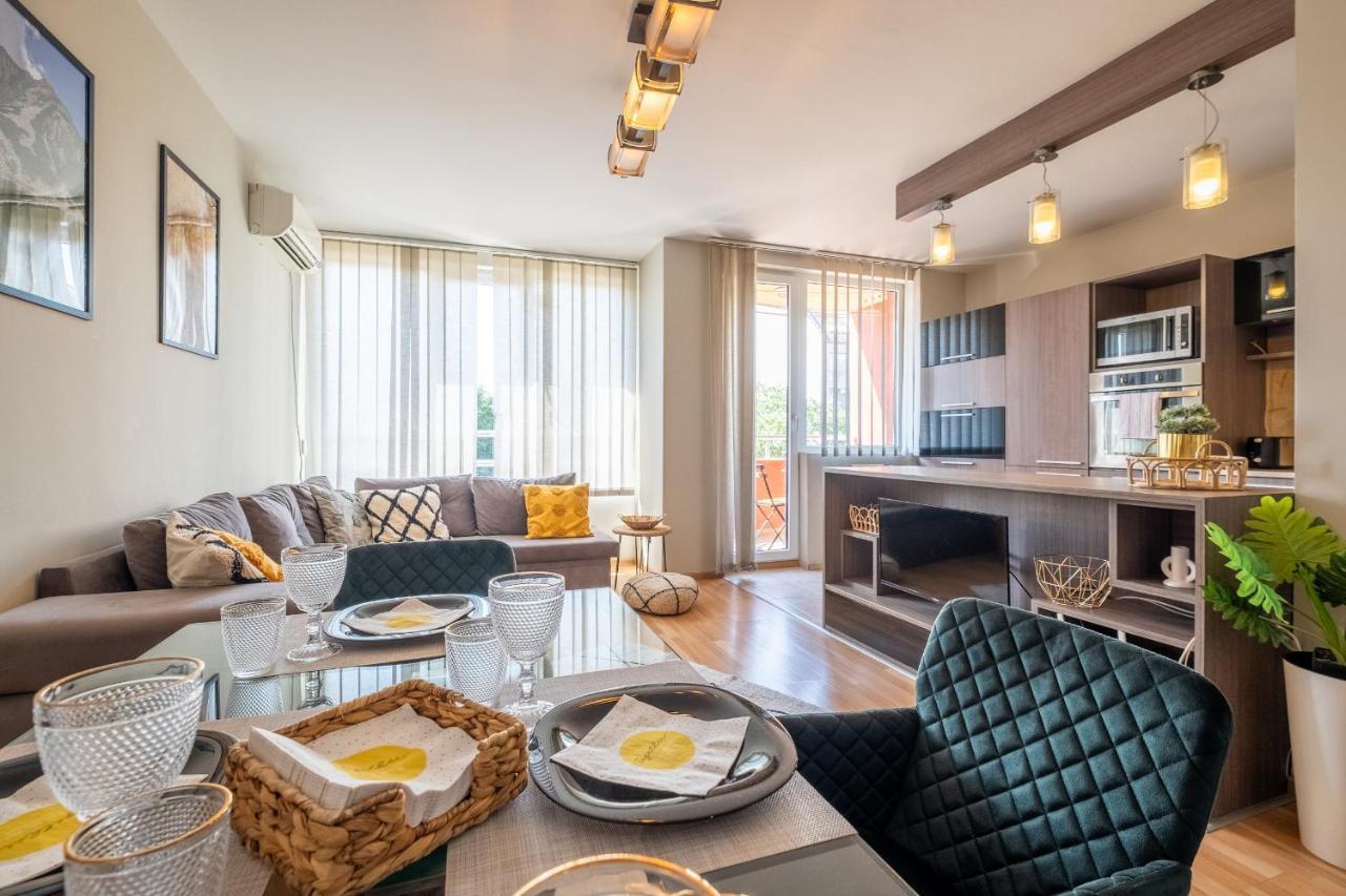Deja Vu, Cozy & Quiet 1 Bdr Apt Fast Wi-Fi Софія Екстер'єр фото