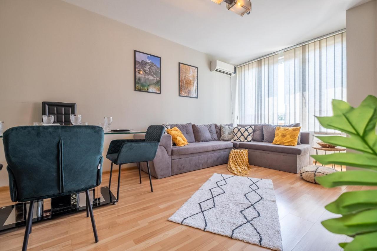 Deja Vu, Cozy & Quiet 1 Bdr Apt Fast Wi-Fi Софія Екстер'єр фото